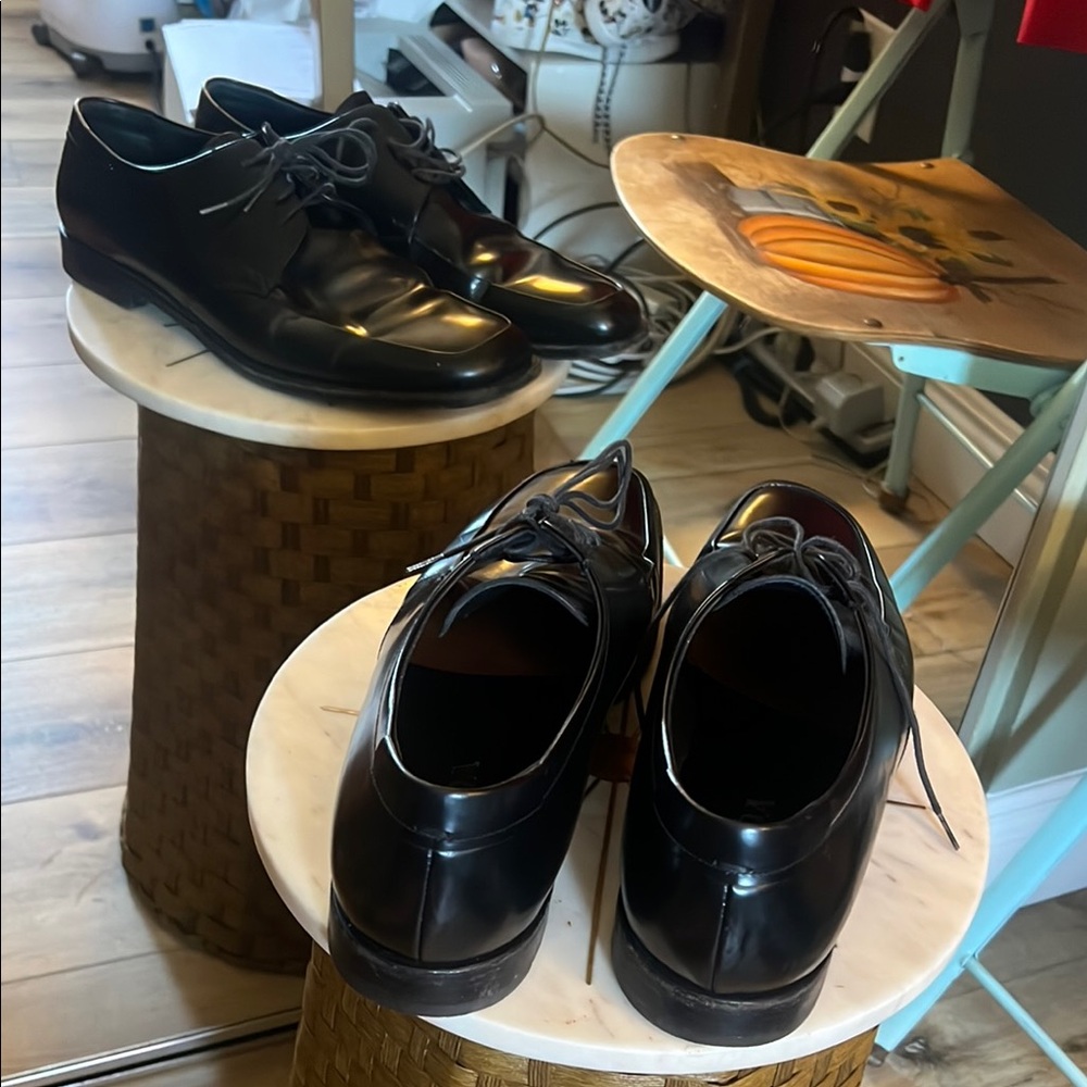 Prada, size 12, Classic Black Men's Dress Shoes - Picture 2 of 11